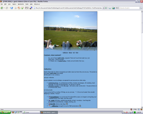 screen capture of my Windows Me desktop, showing off my then-current layout, a skinny 00s style layout with a photo of me and my friends lying in the grass; you can't see our faces